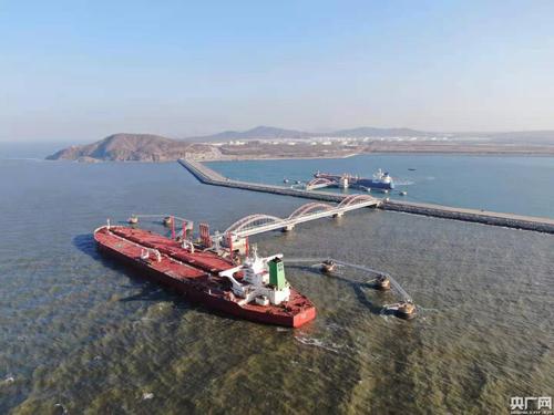 大连港长兴岛港区西中岛作业区206号-207号液体散货码头工程进入最后冲刺阶段